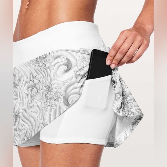 Lululemon Play Off The Pleats Skirt Mini Twine White Multi / White Size 12 - Picture 3 of 12
